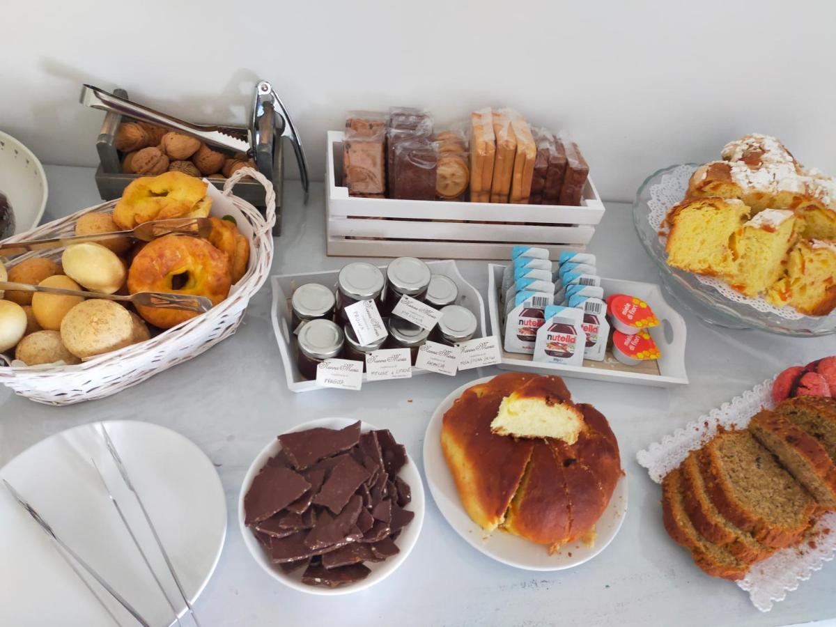 La Casina Dei Nonni Couette-café